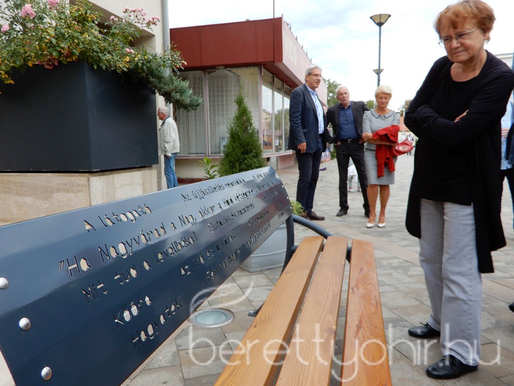 Konrád-emlékpad avatás 42